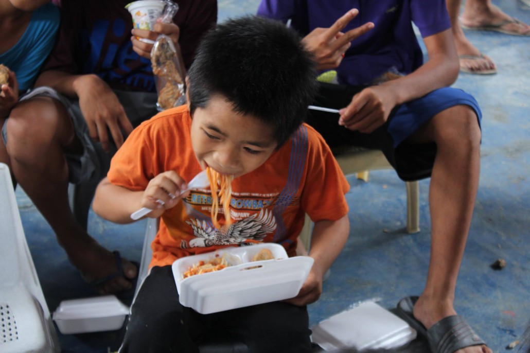 Mercury Labs Pays It Forward: Feeding Program